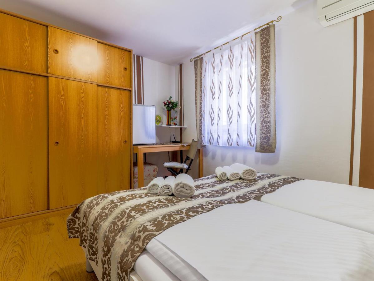 City Center 3 Bedroom Apartment Vrsar Exterior foto